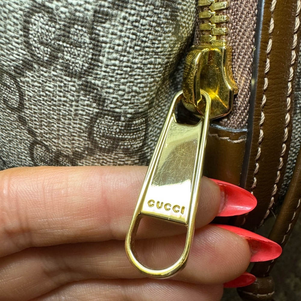 Gucci Interlocking G Logo Backpack - image 7